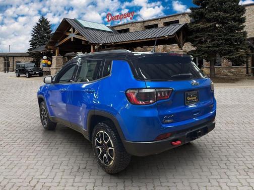 2026 Jeep Compass Trailhawk