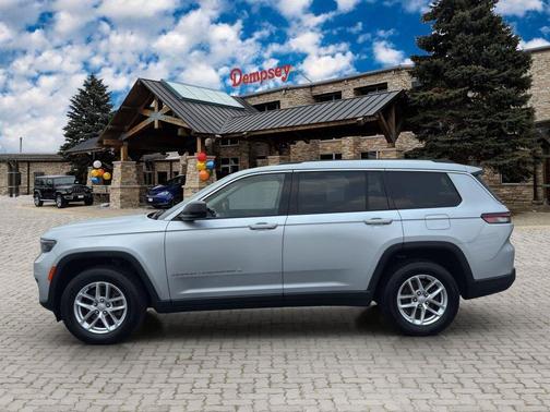 2021 Jeep Grand Cherokee L Laredo