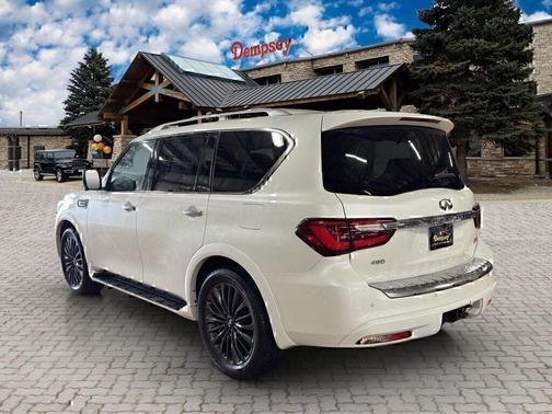 2023 INFINITI QX80 SENSORY AWD