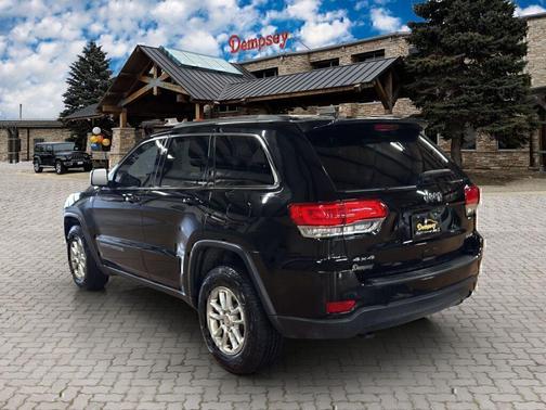 2018 Jeep Grand Cherokee Laredo E