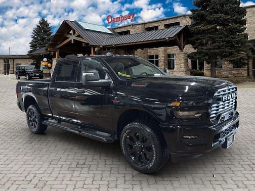 Diamond Black Crystal Pearlcoat 2026 RAM 2500 Big Horn Crew Cab 4x4 6'4' Box