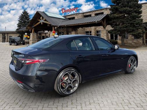 2024 Alfa Romeo Giulia Veloce AWD
