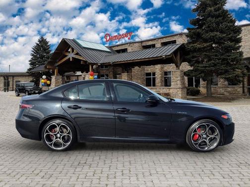 2024 Alfa Romeo Giulia Veloce AWD