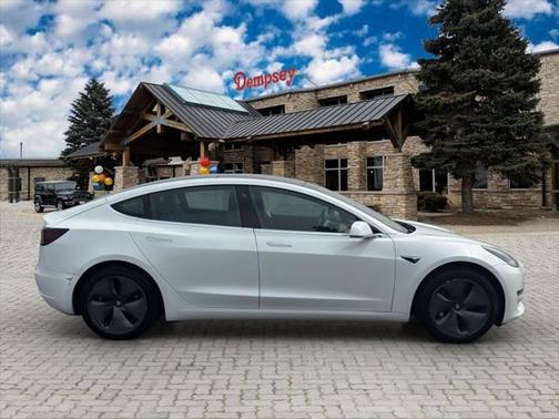 2020 Tesla Model 3 Standard Range
