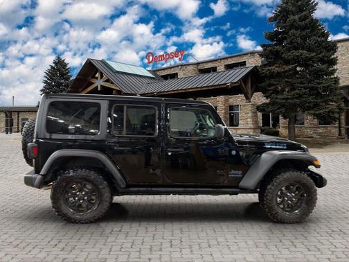 Black Clearcoat 2025 Jeep Wrangler 4xe Willys