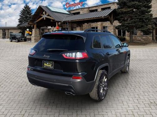 2021 Jeep Cherokee Latitude Lux
