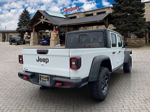 Bright White Clearcoat 2023 Jeep Gladiator Rubicon