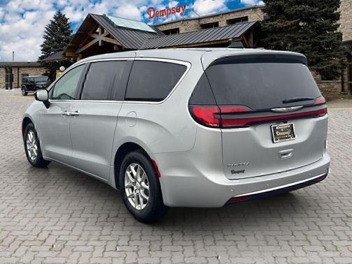 Silver Mist Clearcoat 2026 Chrysler Pacifica L