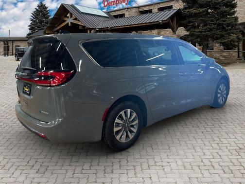 Ceramic Gray Clearcoat 2025 Chrysler Pacifica Hybrid Select