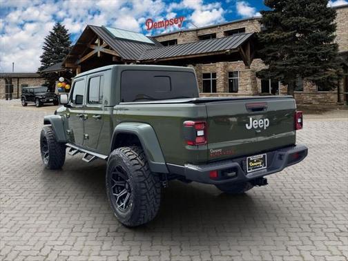 2021 Jeep Gladiator Overland