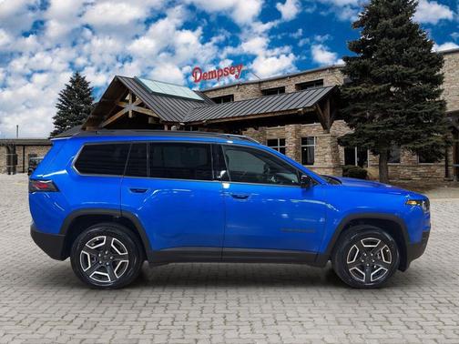 2026 Jeep Cherokee Laredo 4x4