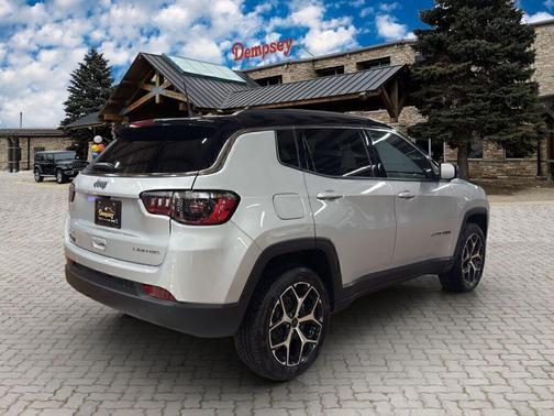 Silver Zynith Metallic Clearcoat 2026 Jeep Compass Limited