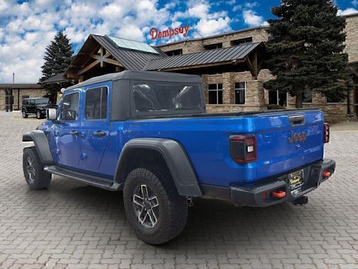Hydro Blue Pearlcoat 2024 Jeep Gladiator Mojave