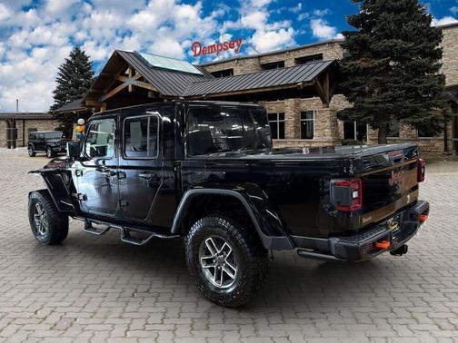 Black Clearcoat 2024 Jeep Gladiator Mojave X