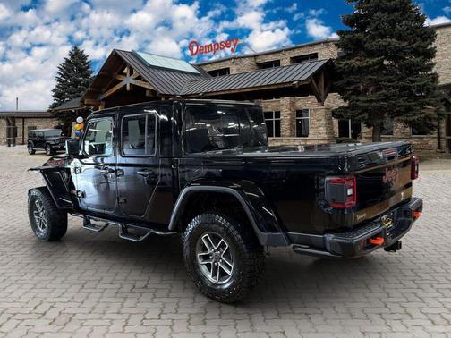 Black Clearcoat 2024 Jeep Gladiator Mojave X