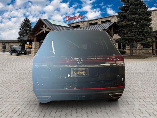 deep black pearl 2026 Volkswagen Atlas 2.0T SE w/Technology