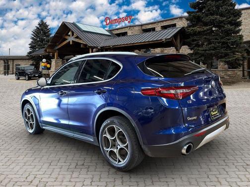 Montecarlo Blue Metallic 2019 Alfa Romeo Stelvio Base
