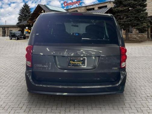 2017 Dodge Grand Caravan SE
