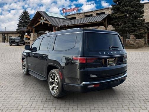 2023 Jeep Wagoneer Series III 4x4