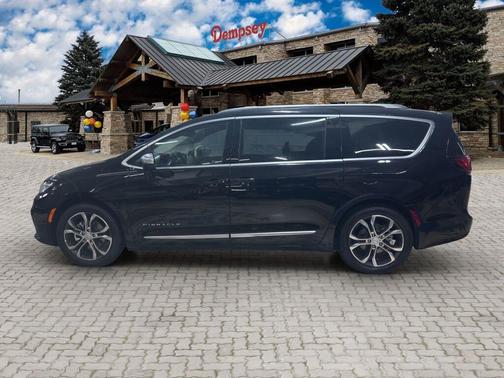 2026 Chrysler Pacifica L
