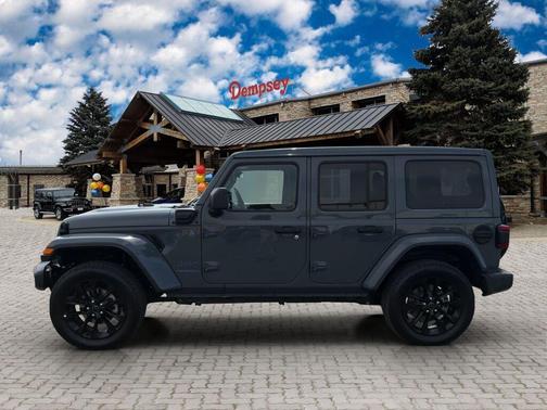 Anvil Clearcoat 2025 Jeep Wrangler 4xe Sahara