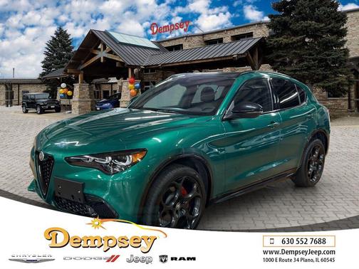 Verde Fangio Metallic 2026 Alfa Romeo Stelvio AWD