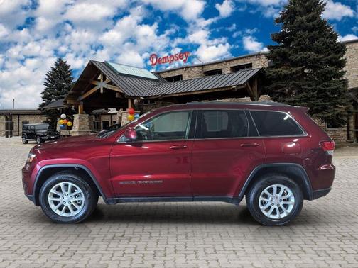 2021 Jeep Grand Cherokee Laredo