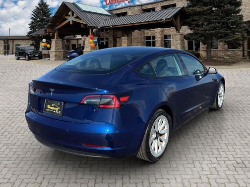 2021 Tesla Model 3 Standard Range Plus