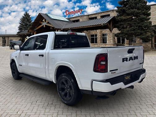 Bright White Clearcoat 2026 RAM 1500 Big Horn/Lone Star