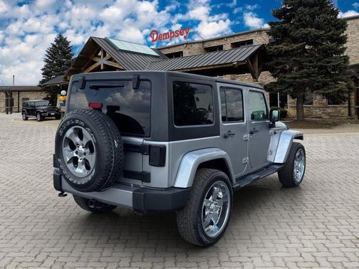 2017 Jeep Wrangler Unlimited Sahara