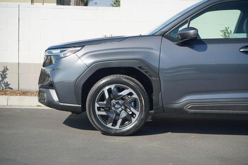 2025 Subaru Forester Limited