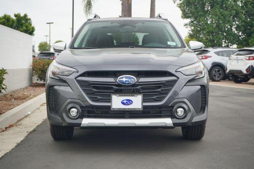 2025 Subaru Outback Touring XT