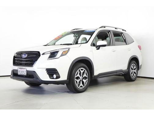 2022 Subaru Forester Premium