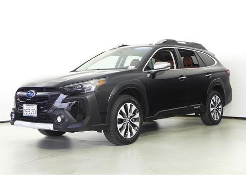 2023 Subaru Outback Touring XT
