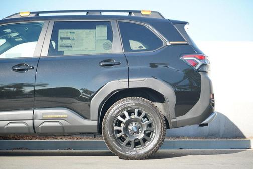 Crystal Black Silica 2026 Subaru Forester Wilderness