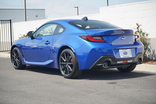 2025 Subaru BRZ tS