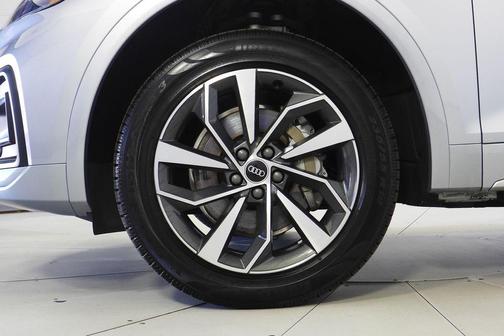 2021 Audi Q5 45 Premium Plus
