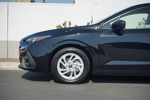 2025 Subaru Impreza Base