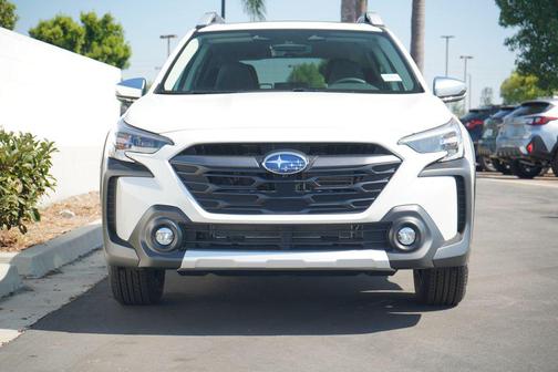2025 Subaru Outback Touring XT