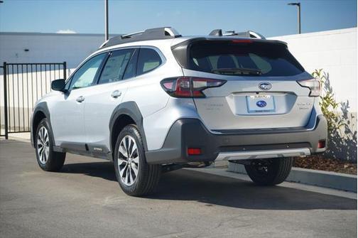 2025 Subaru Outback Touring