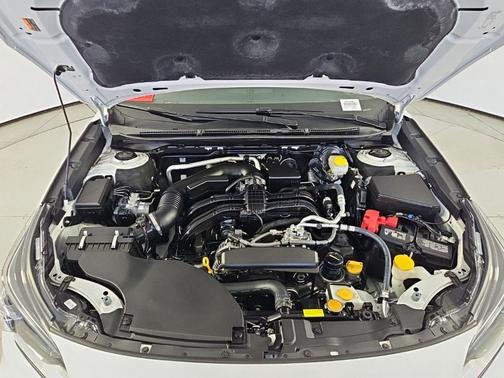 Crystal White Pearl 2025 Subaru Legacy Premium