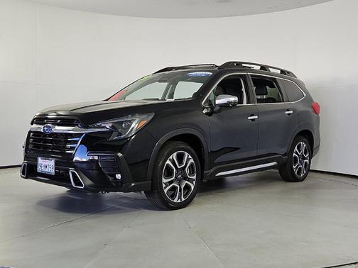 Crystal Black Silica 2023 Subaru Ascent Touring 7-Passenger