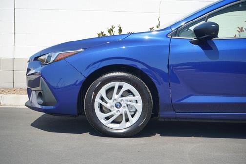 2025 Subaru Impreza Base