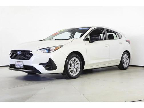 White 2025 Subaru Impreza Base