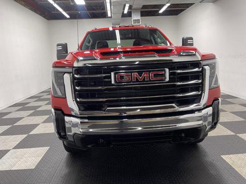 2026 GMC Sierra 2500 SLE