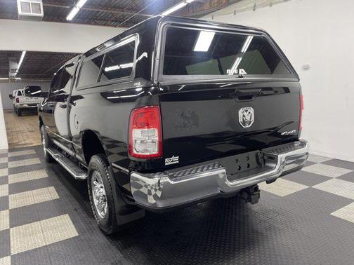 2021 RAM 2500 Tradesman Crew Cab 4x4 6'4' Box