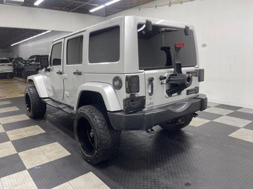2011 Jeep Wrangler Unlimited Sahara