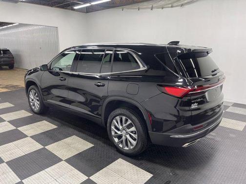 2025 Buick Enclave Preferred FWD