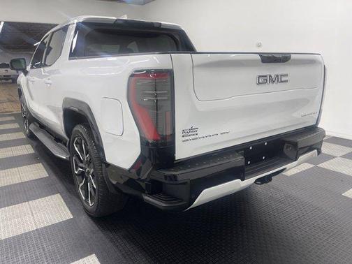 2025 GMC Sierra EV Extended Range Denali