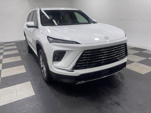 2025 Buick Enclave Preferred FWD